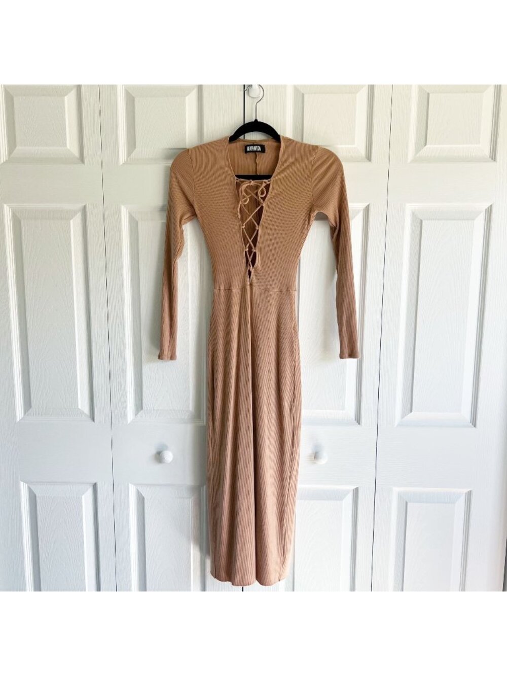 Reformation Tan Plunge V-Neck Lace Up Long Sleeve Dress Women's Size Small S